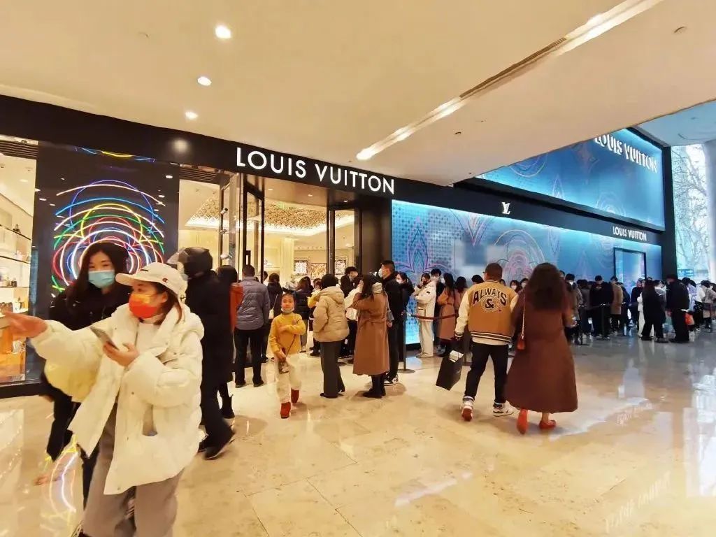 越涨价越买是什么心理,越贵越想买说明什么