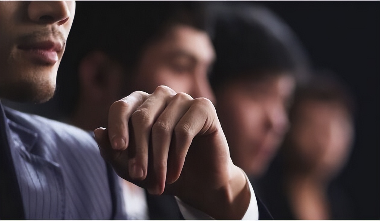 疯狂敛财700亿在缅北追寻历史,富豪在缅甸建立私人武装