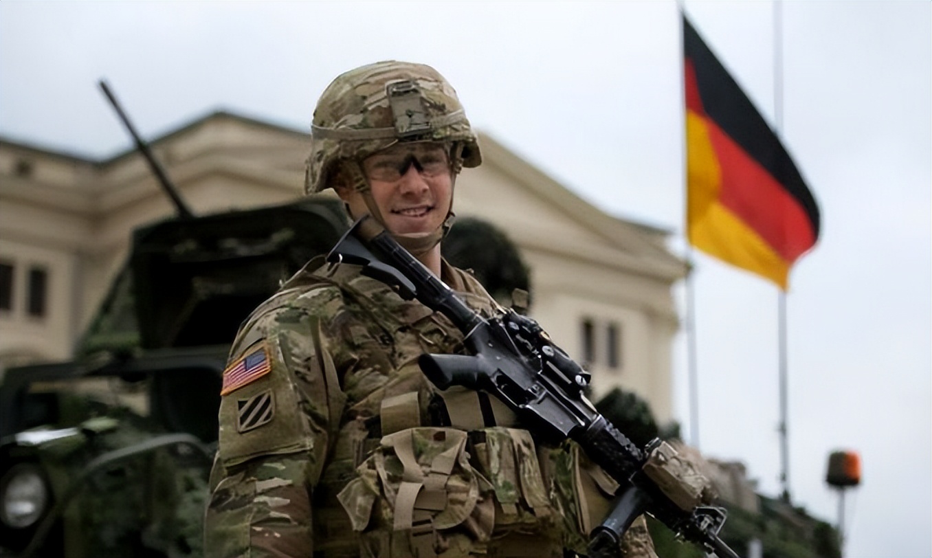 德国下跪为二战道歉的人,德国下跪为二战道歉