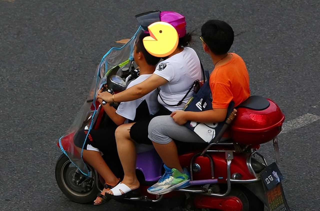 超标电动车自行车需要驾驶证吗,电动自行车违法载人要罚款吗