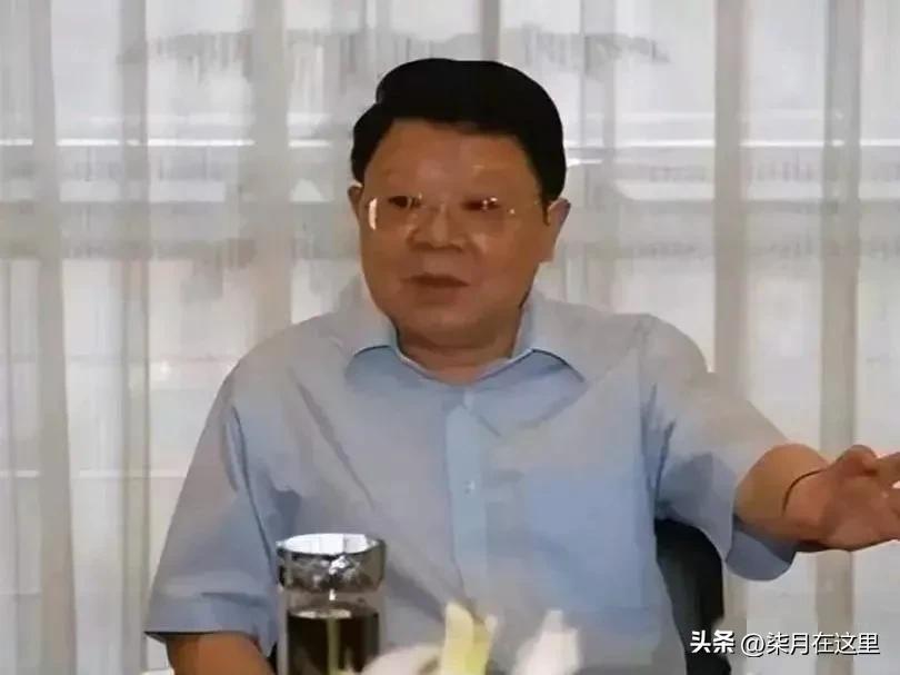 红黑局长文强霸占女星警花强奸*女幼**，被捕时家中发现2000万