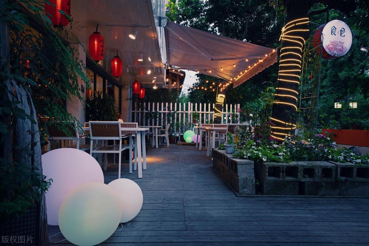 现在的一楼带花园房子怎么样,后悔没有买一楼带花园的房子