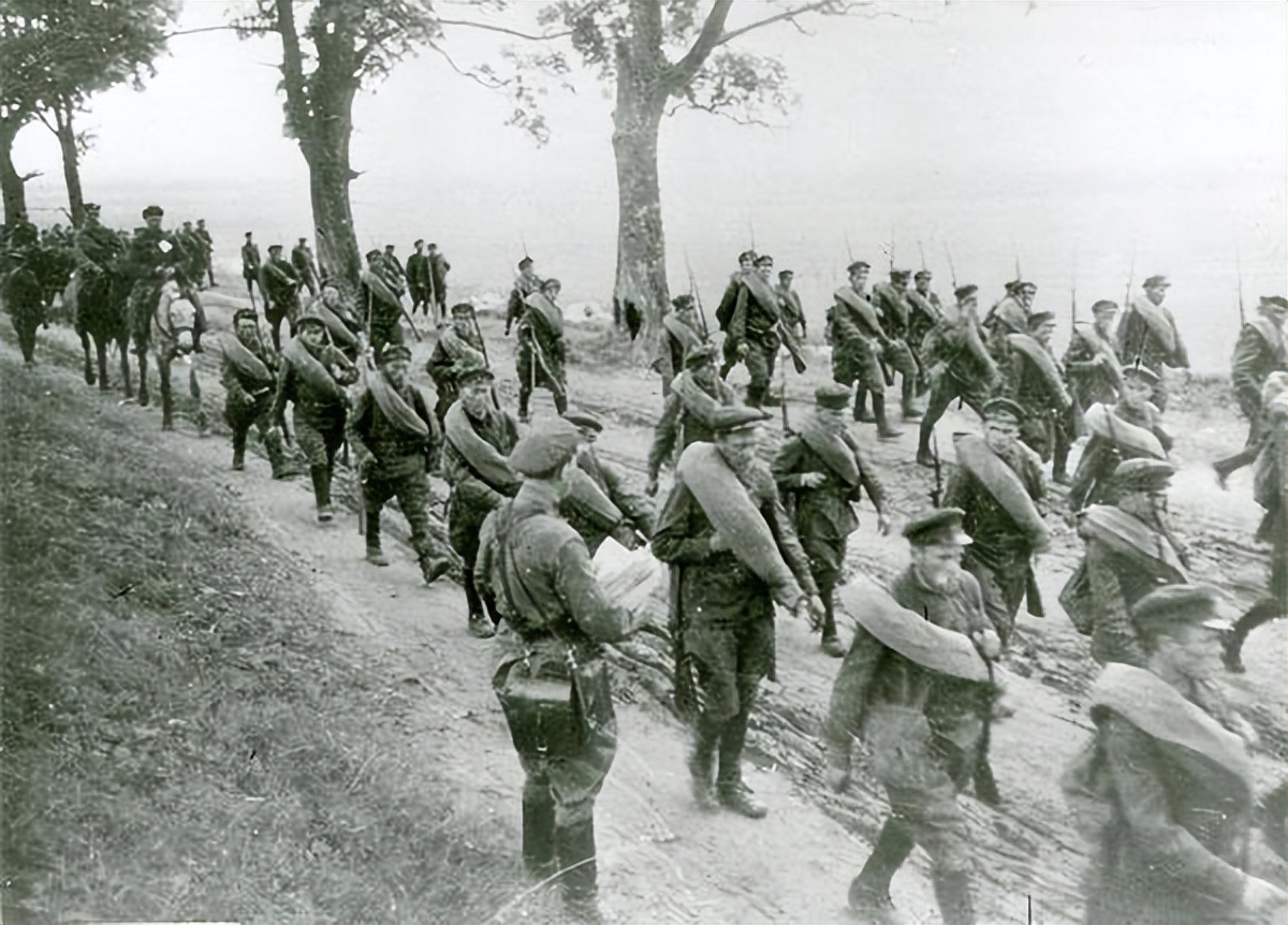 德国闪击战波兰二战导火索,波兰战役德军视频