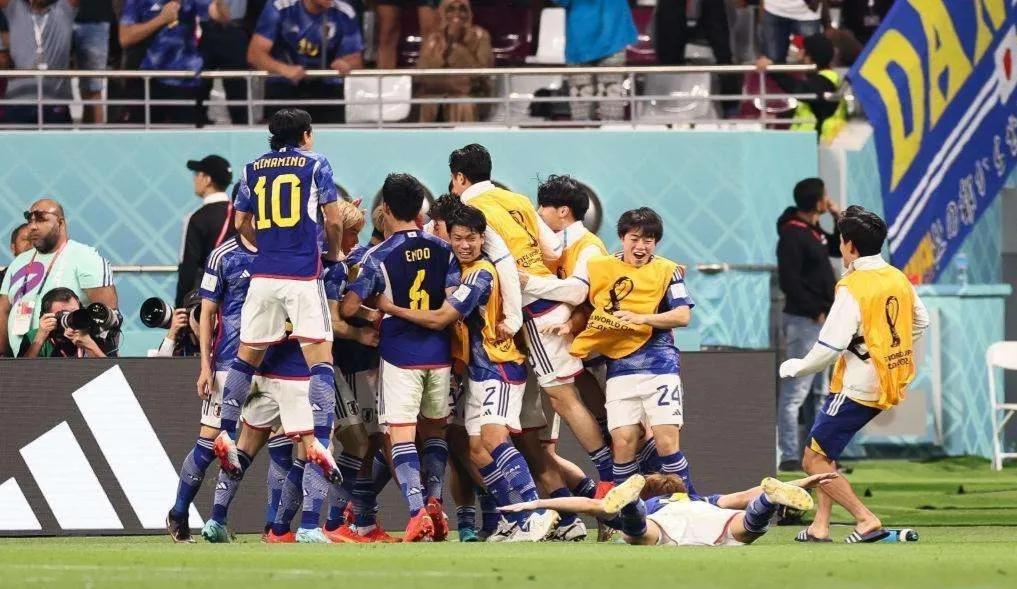 2-1日本逆转德国,日本2-1逆转德国第几分钟进球