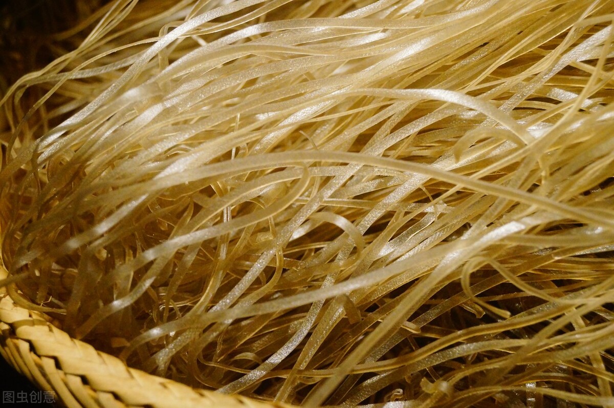 怎样用火烧检测红薯粉真假,红薯粉怎么分辨真假粉条