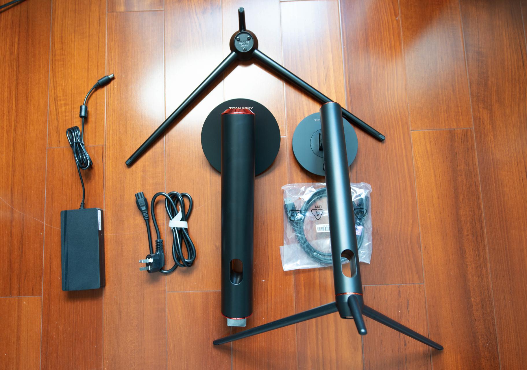 实测!告诉你,选27寸还是40寸超大尺寸显示器?144Hz/1ms/4k