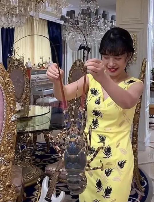 cici姐是赌王三太侄女吗,cici是赌王三太陈婉珍的侄女吗