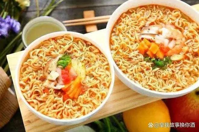 白象方便面为啥火遍全中国,白象方便面中国人的面