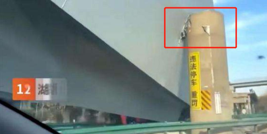 限重49吨实载199吨,限重31吨实重75吨超重多少