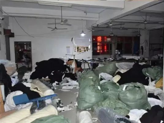 卖假货服装涉案金额17万,售卖假冒品牌服饰如何判