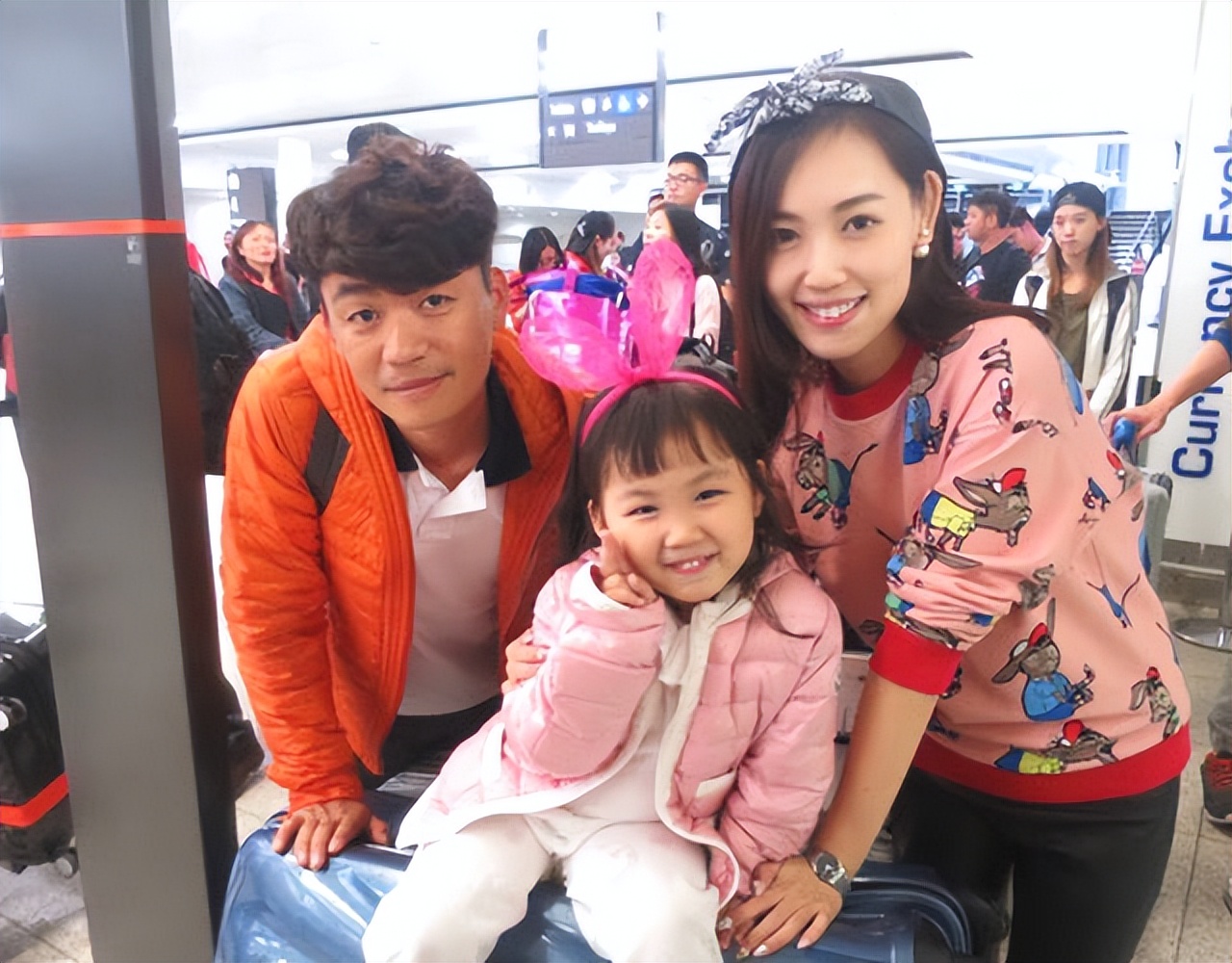 马蓉和王宝强离婚后的现状,王宝强与马蓉离婚有几年了