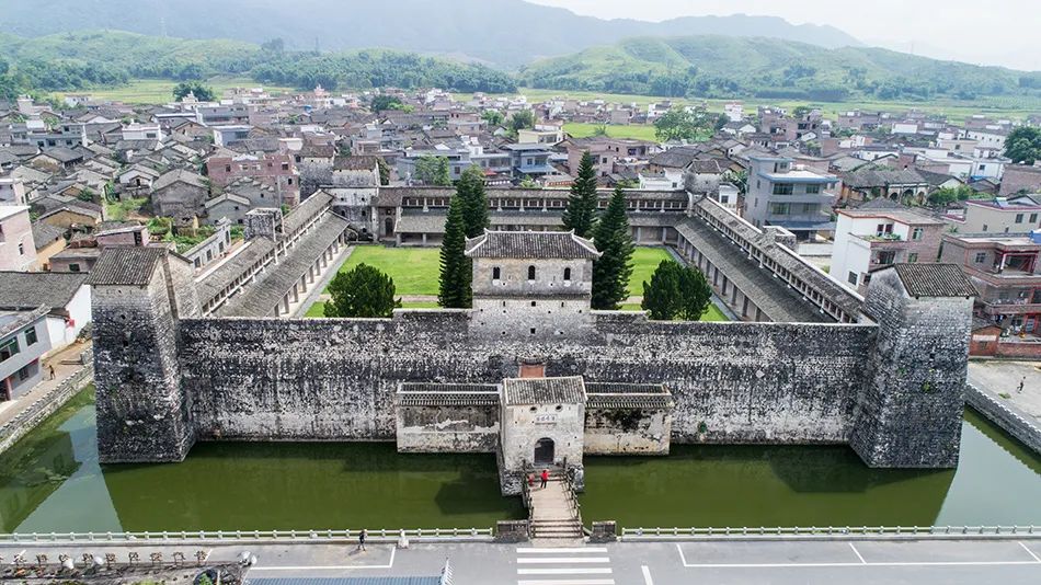 letsgo一周目攻略,letsgo图鉴攻略