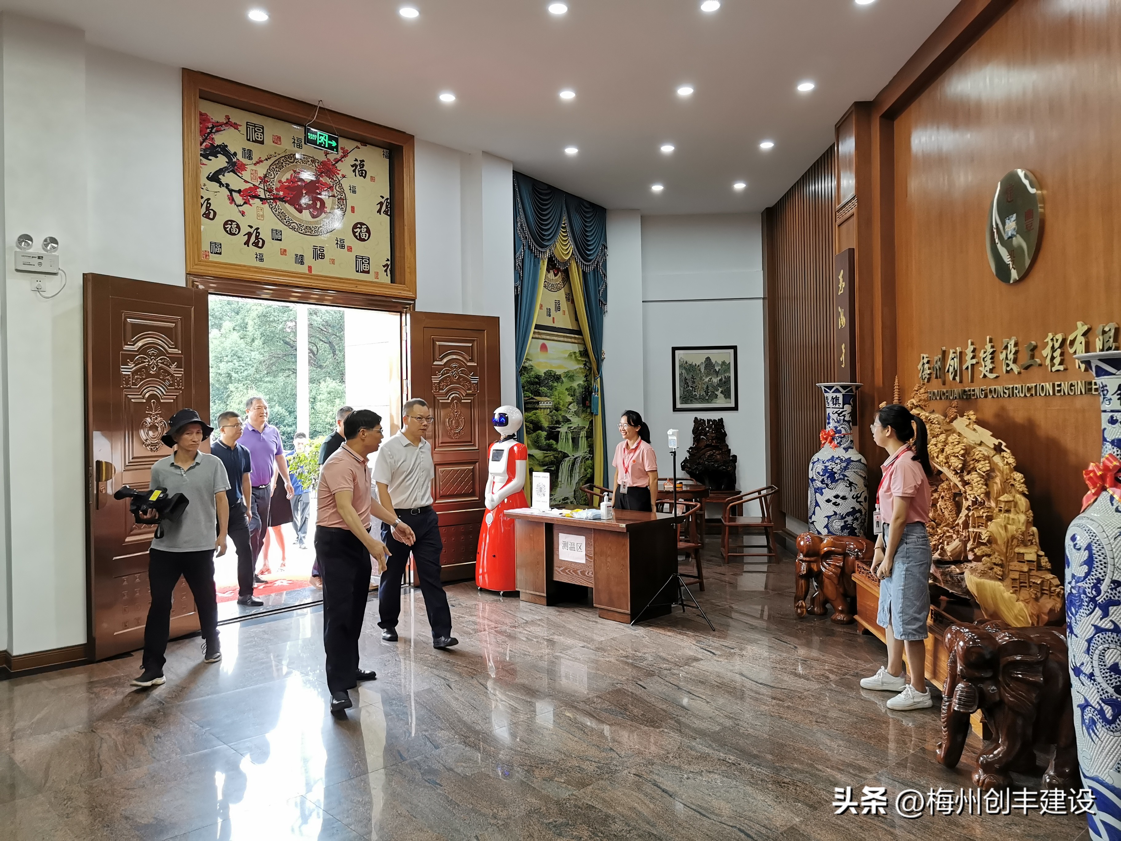 梅州市周小勇,广东省梅州市平远县周小勇