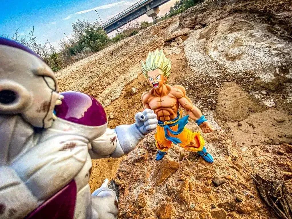 龙珠手办3d投影,手办龙珠拍大片