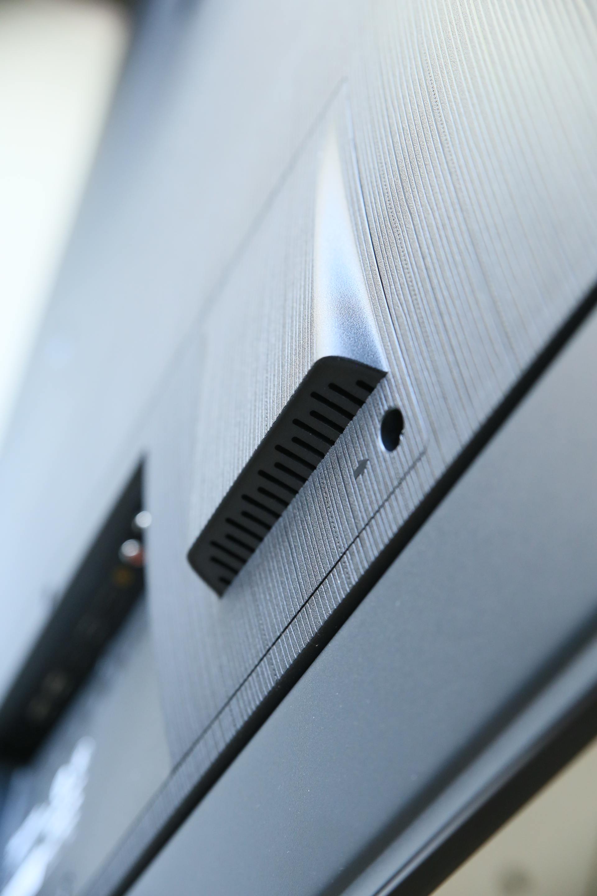 海信u8h75寸电视评测,海信电视最顶尖的型号