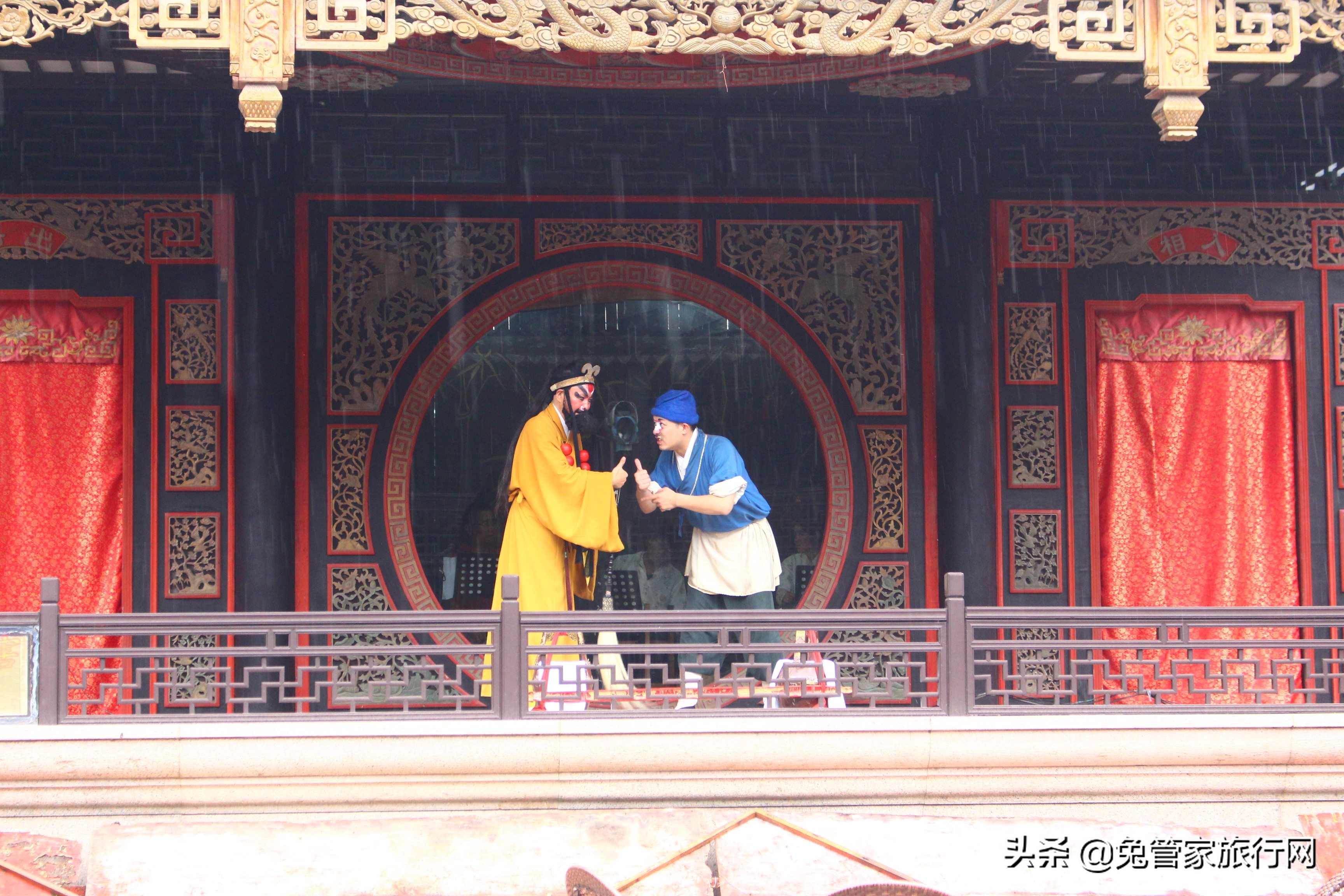 中国第一水乡周庄石碑,中国第一水乡是乌镇还是周庄