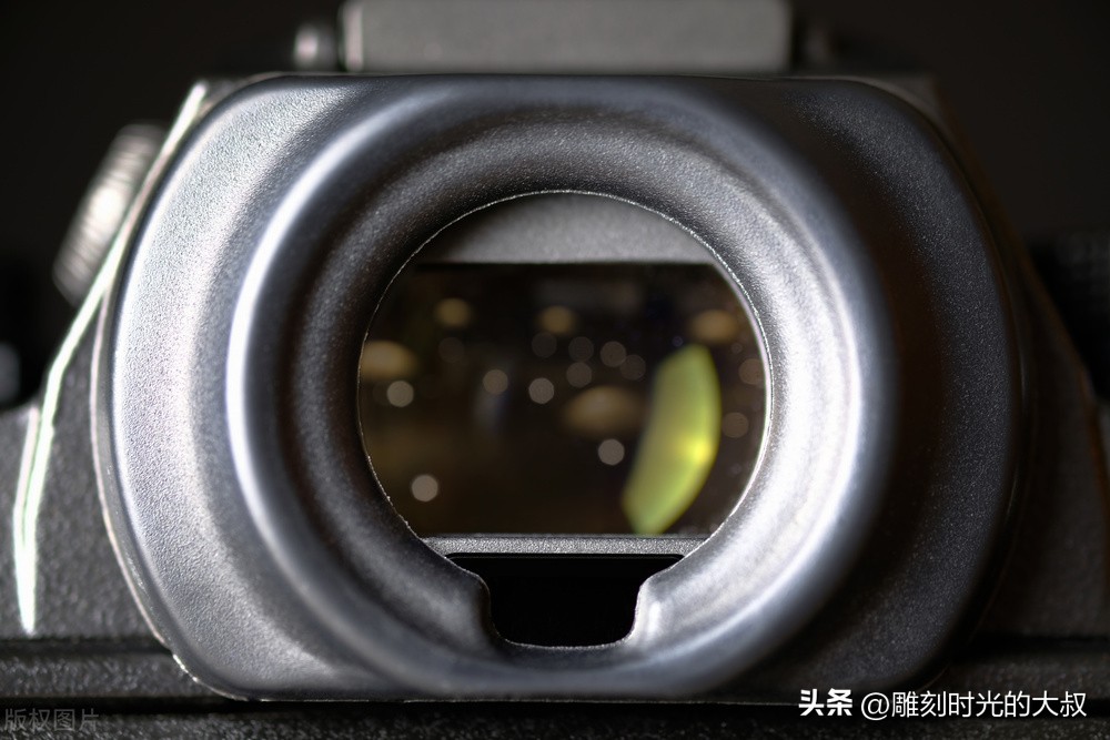 手机相机ev和iso的区别,相机evf取景器感应坏了