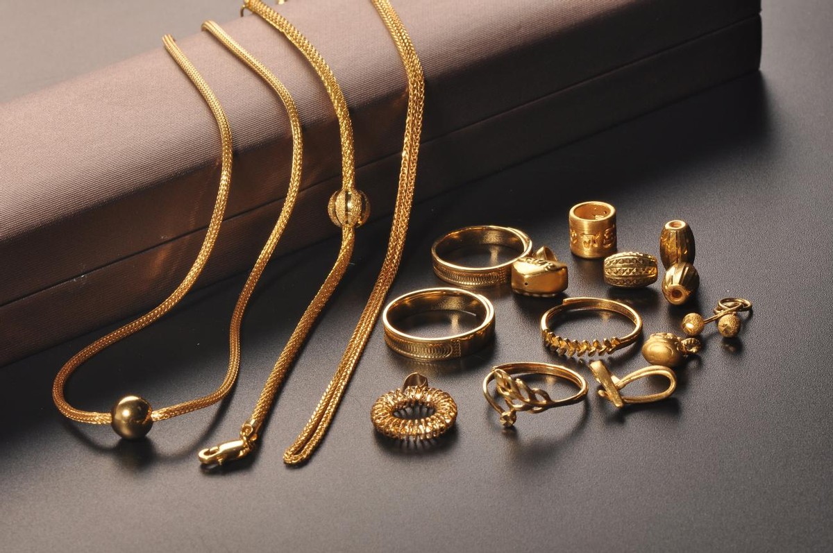 黄金是怎么出现在地球上的,黄金是怎么来的