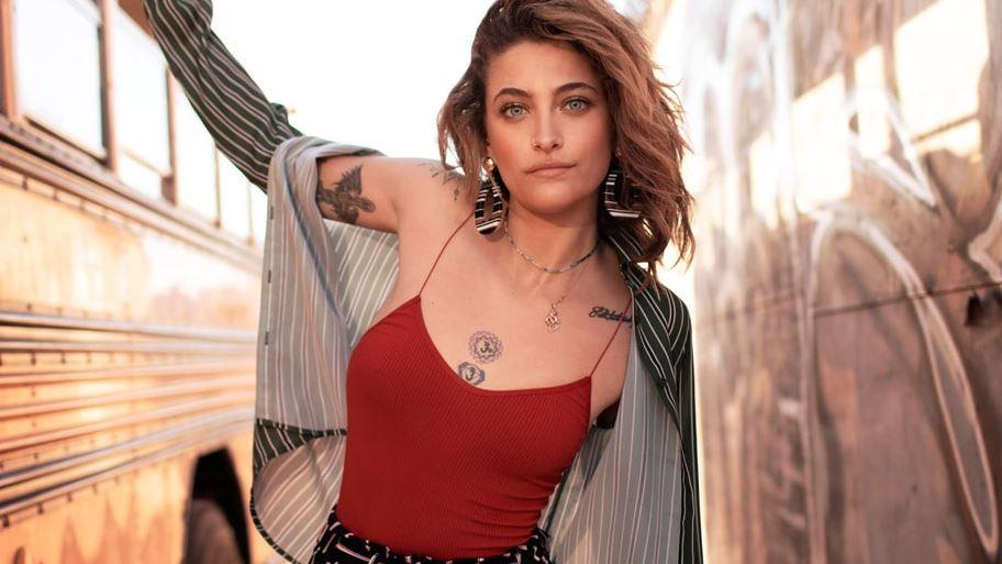 迈克尔杰克逊有多疼爱自己的女儿,迈克尔杰克逊宠爱女儿和儿子