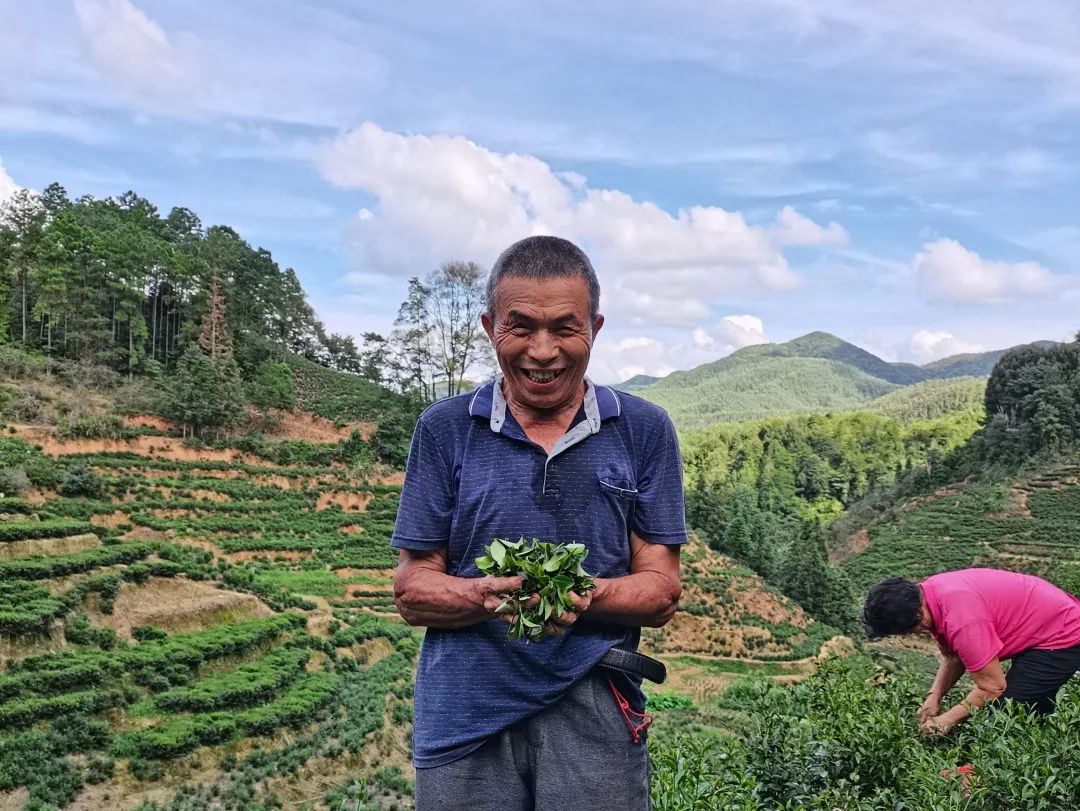 为中国石化发展勇立新功,为乡村振兴农民致富加油