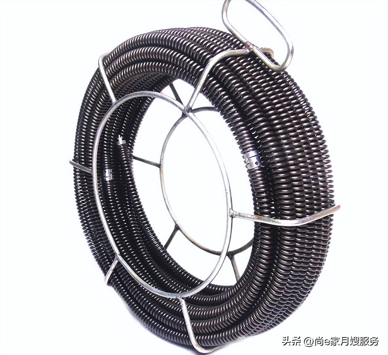 下水管道石灰样白色固体怎样清理,下水管道清理最好的方法