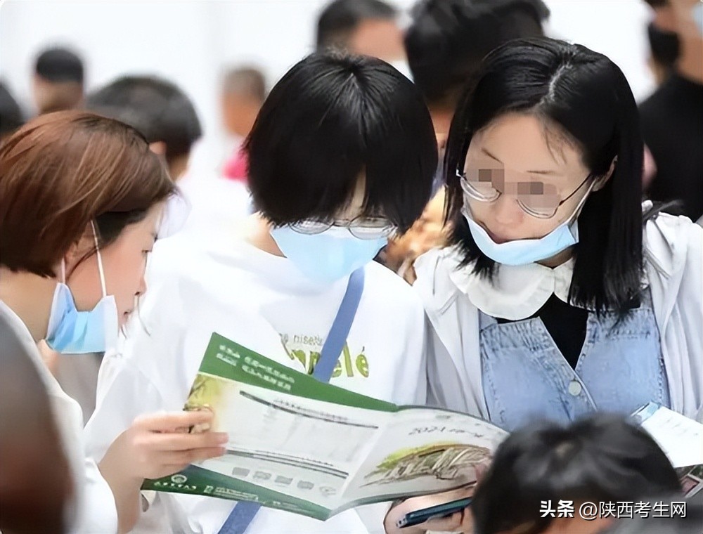 陕西省2023各批次录取分数线,2023年高考陕西各校录取分数线