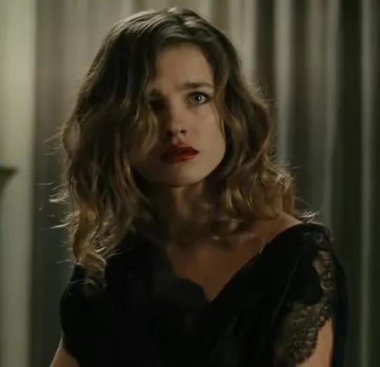 玛丽苏照进现实LV太子妃水果娜通过DNA找到失散多年的亲妹