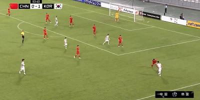 国足0比3韩国朱辰杰,朱辰杰东亚杯踢日本