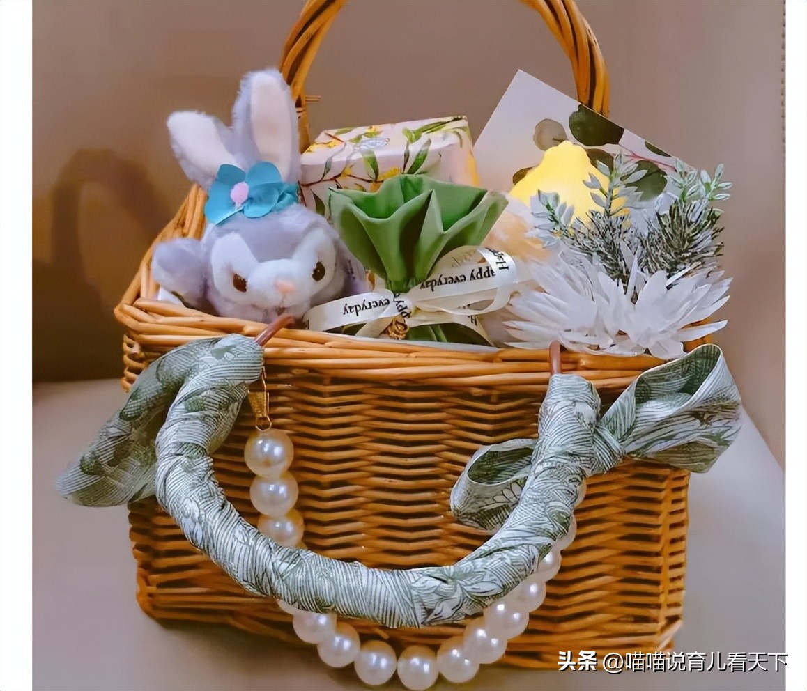 教师节给老师红包被退回来了,教师节礼物被老师退回怎么回复