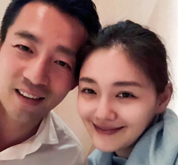 离婚7个月后生下孩子找前夫,离婚后大s情况如何