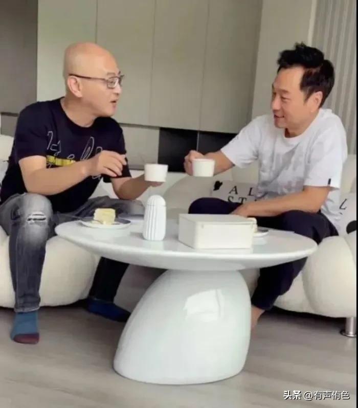 为什么更多港星定居广州,为什么很多港星喜欢来成都定居