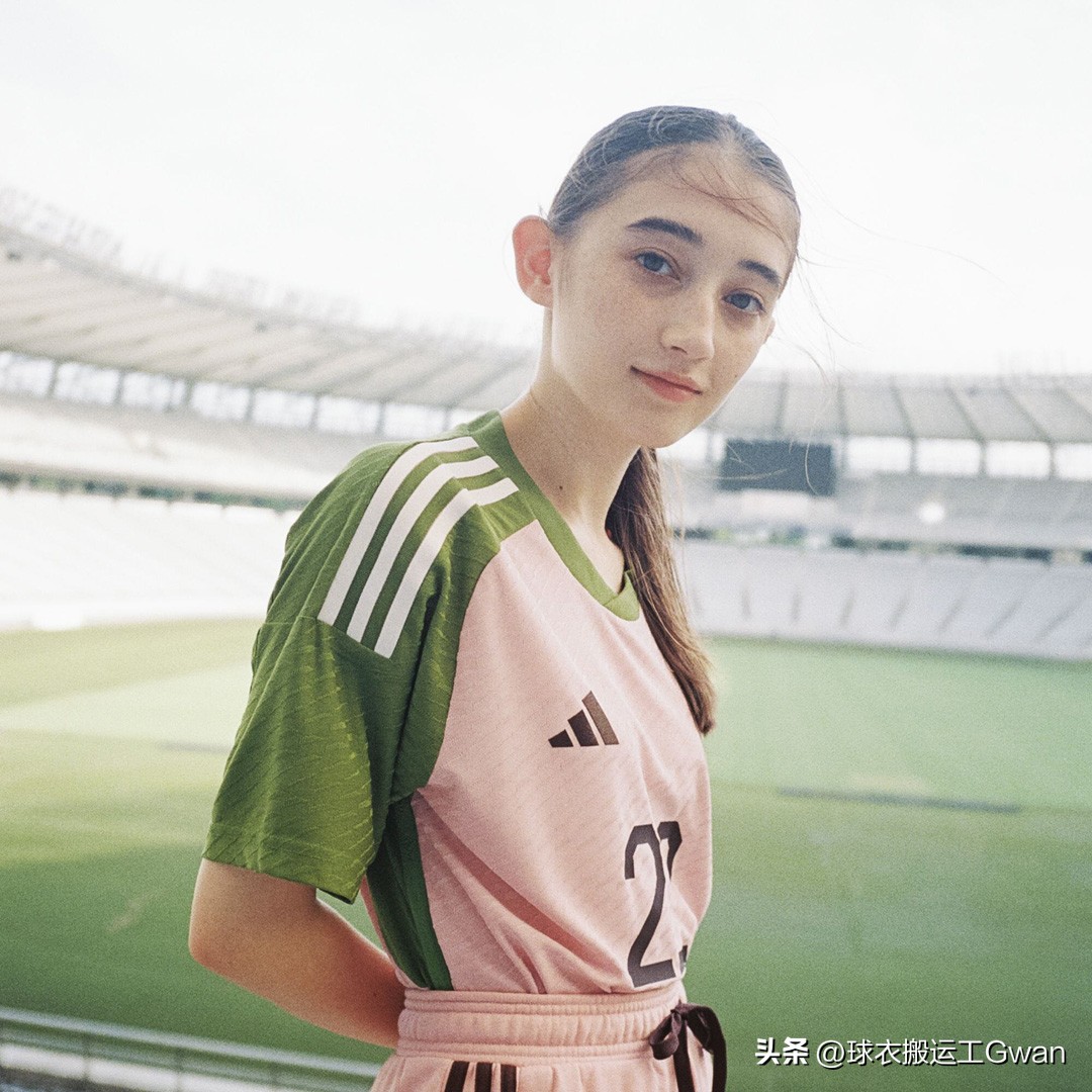 阿迪2024国家队球衣,阿迪达斯2022球衣