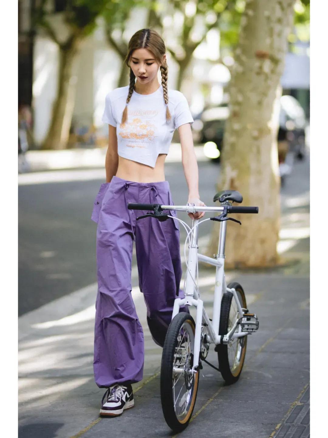 复古低腰裤直筒裤穿搭,时尚裤腰舒适有型