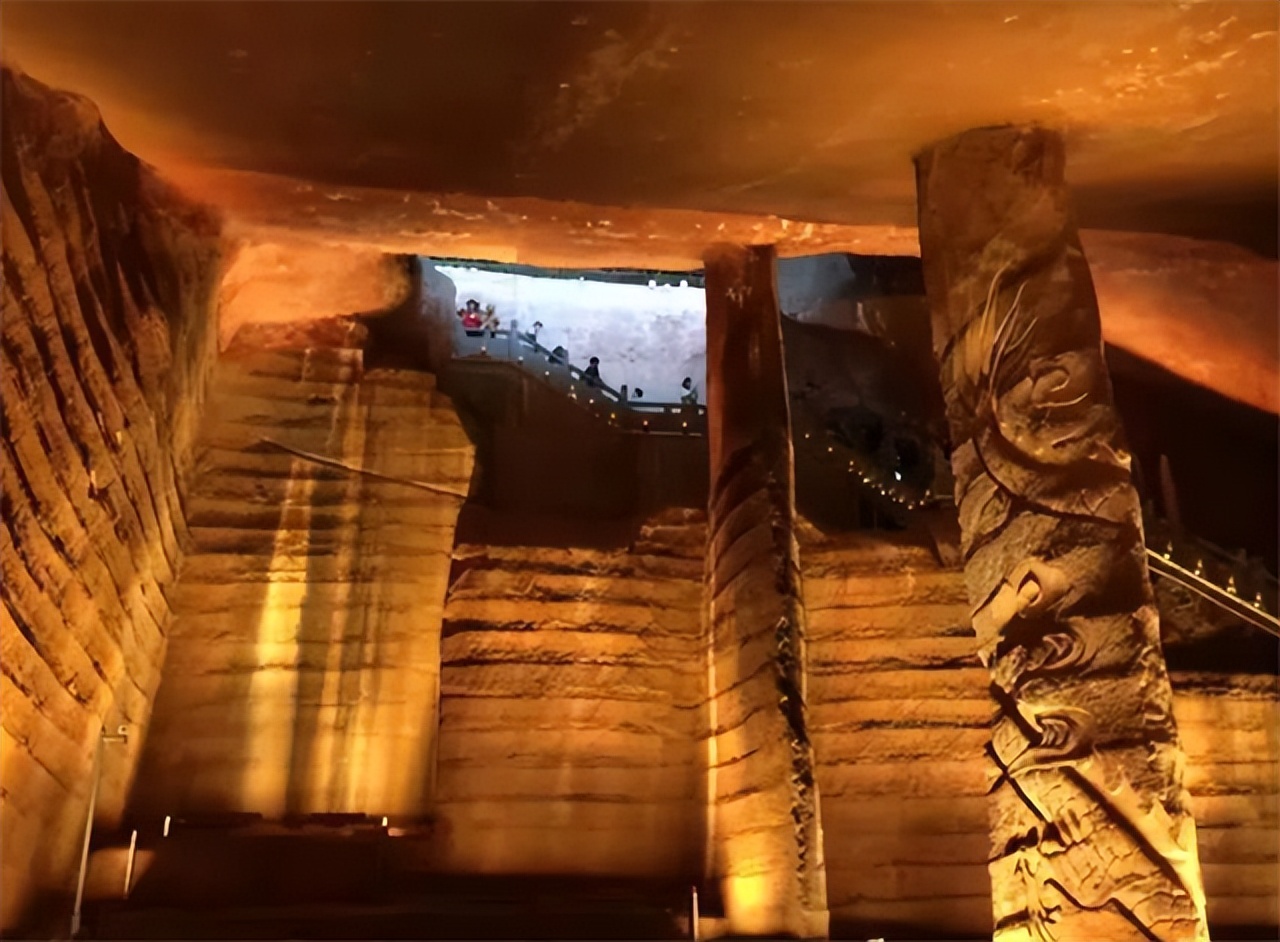 浙江小山村发现神秘水潭,浙江抽干神秘水潭惊现千年宫殿