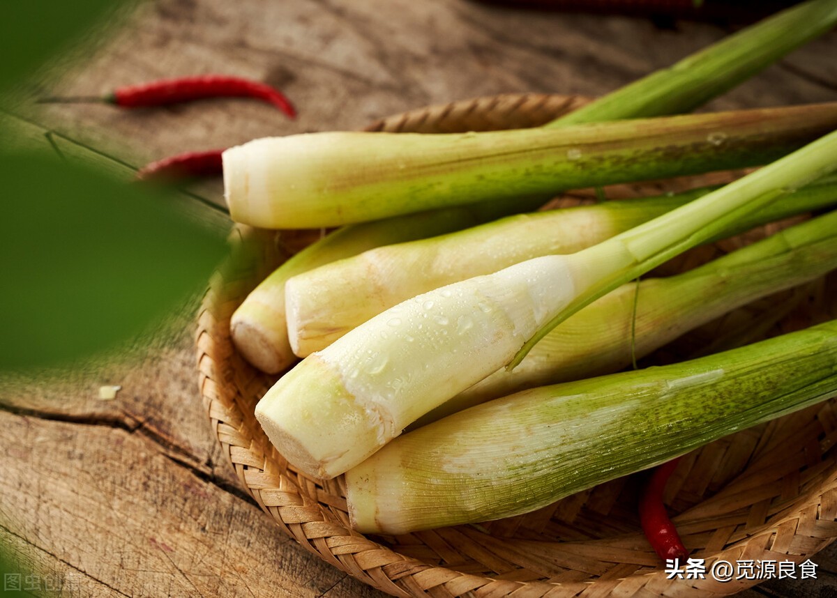 茭白选大的还是小的,买茭白要怎么挑