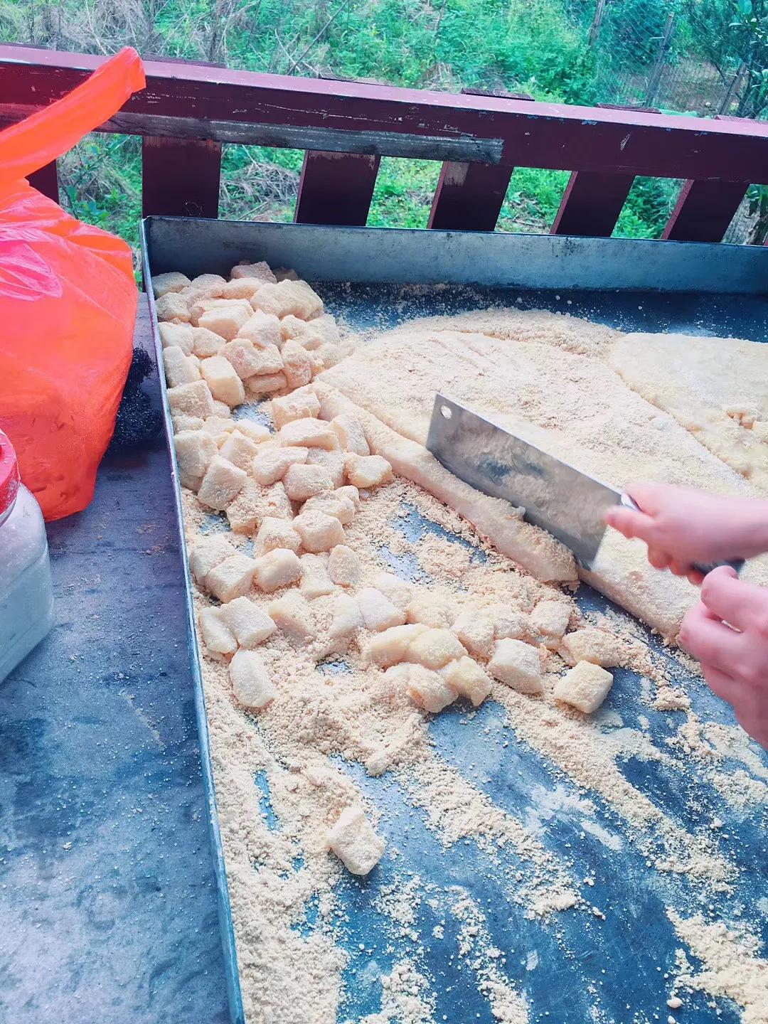 江西铜鼓天柱峰汤里一日游,铜鼓天柱峰和汤里温泉二日游