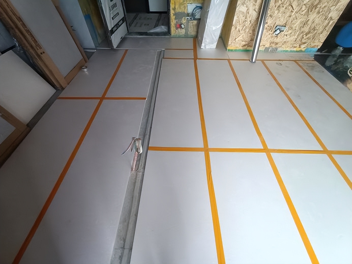 本溪石墨烯封套膜地暖施工,德国德硕石墨烯地暖管施工视频