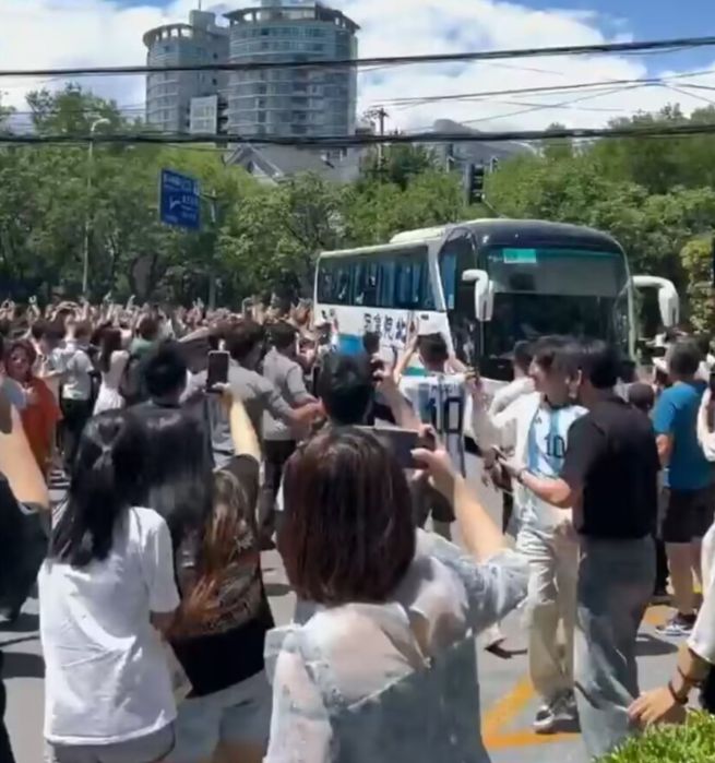 梅西香港演唱会退票,梅西抵达北京比赛近况
