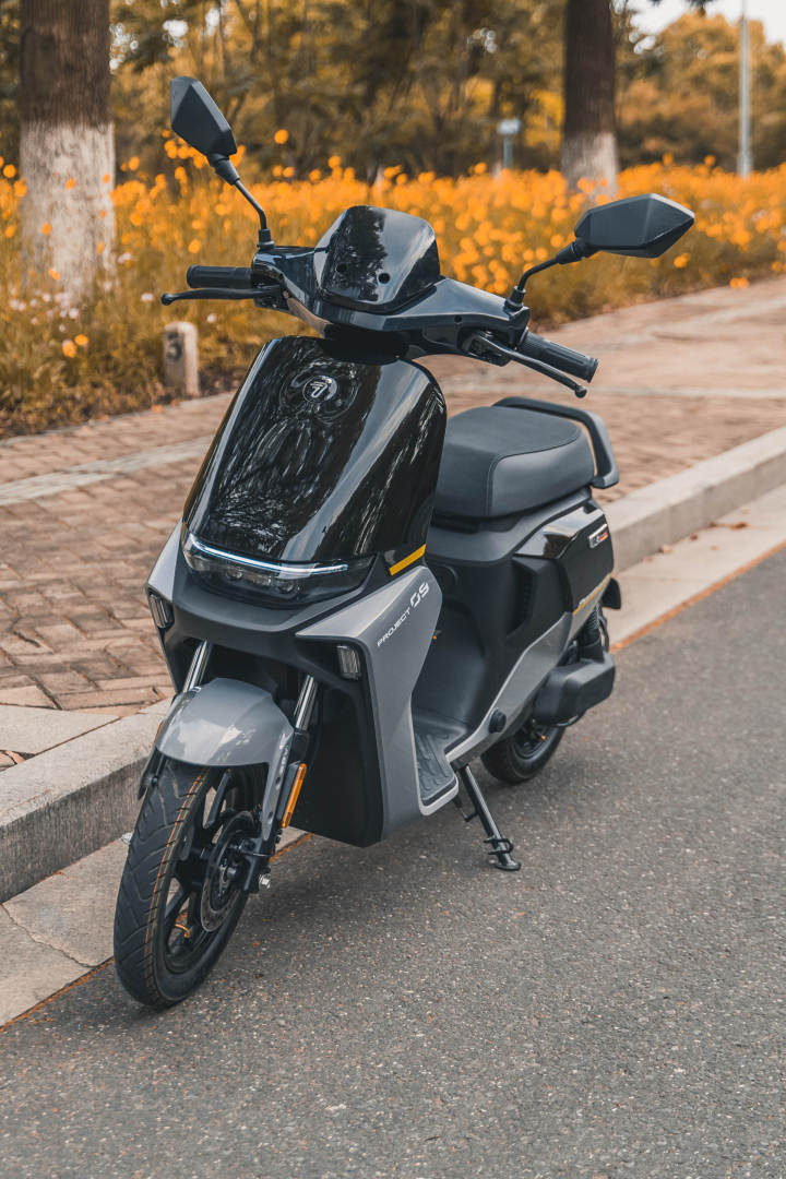 九号电动机械师mmax90支持多大快充,九号电动车机械师mmax90测评