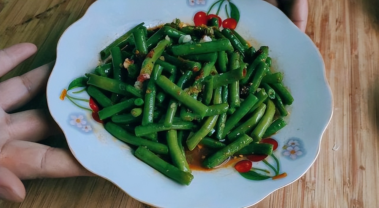 夏季小凉菜做法大全家常菜,冷菜捞汁黑毛肚夏季凉菜