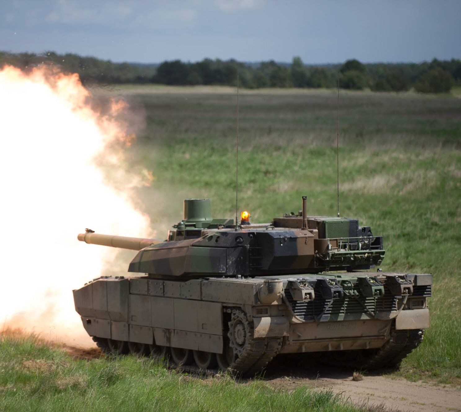 amx-56坦克积木,amx-56主战坦克三视图