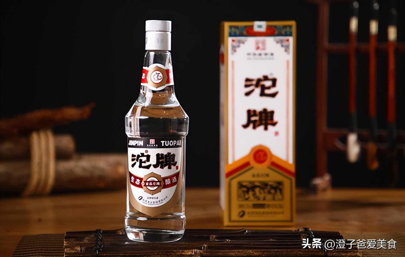 牛二和红星二锅头哪个好,二锅头选红星还是牛栏山