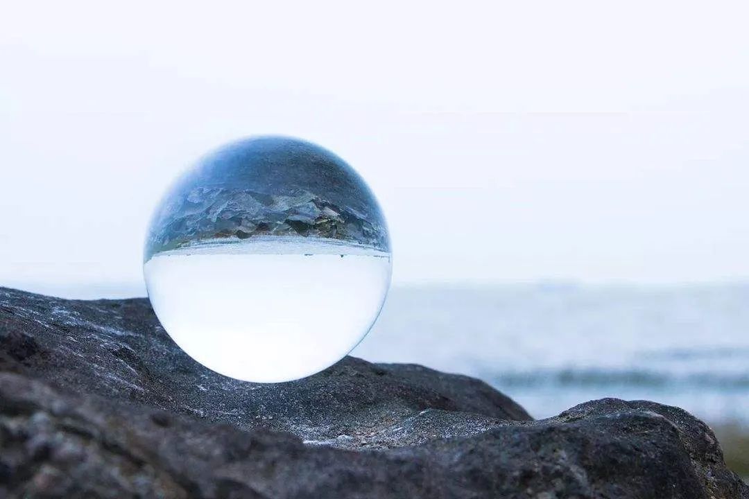 王亚平水球实验原理,王亚平水球开花原理