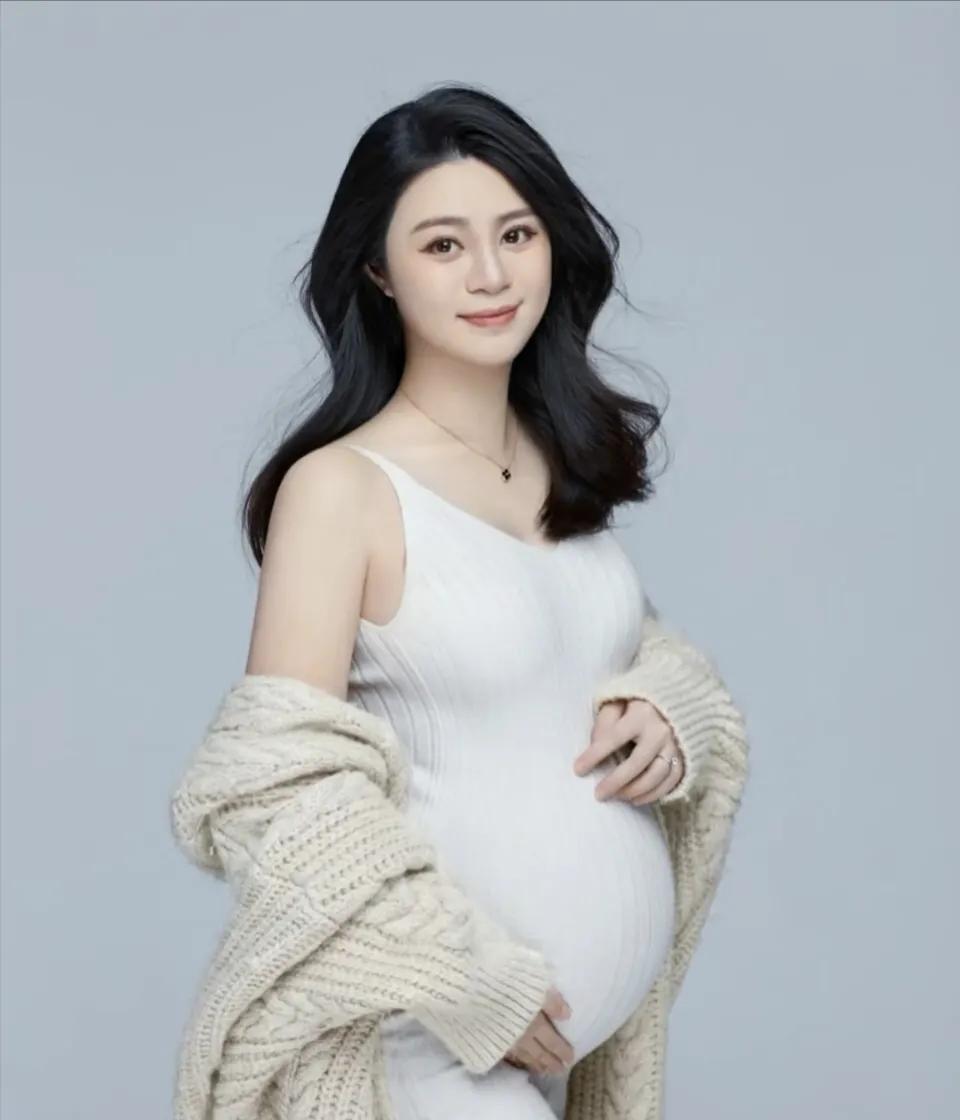 孕妇瑜伽写真图片,女星孕妇写真大全