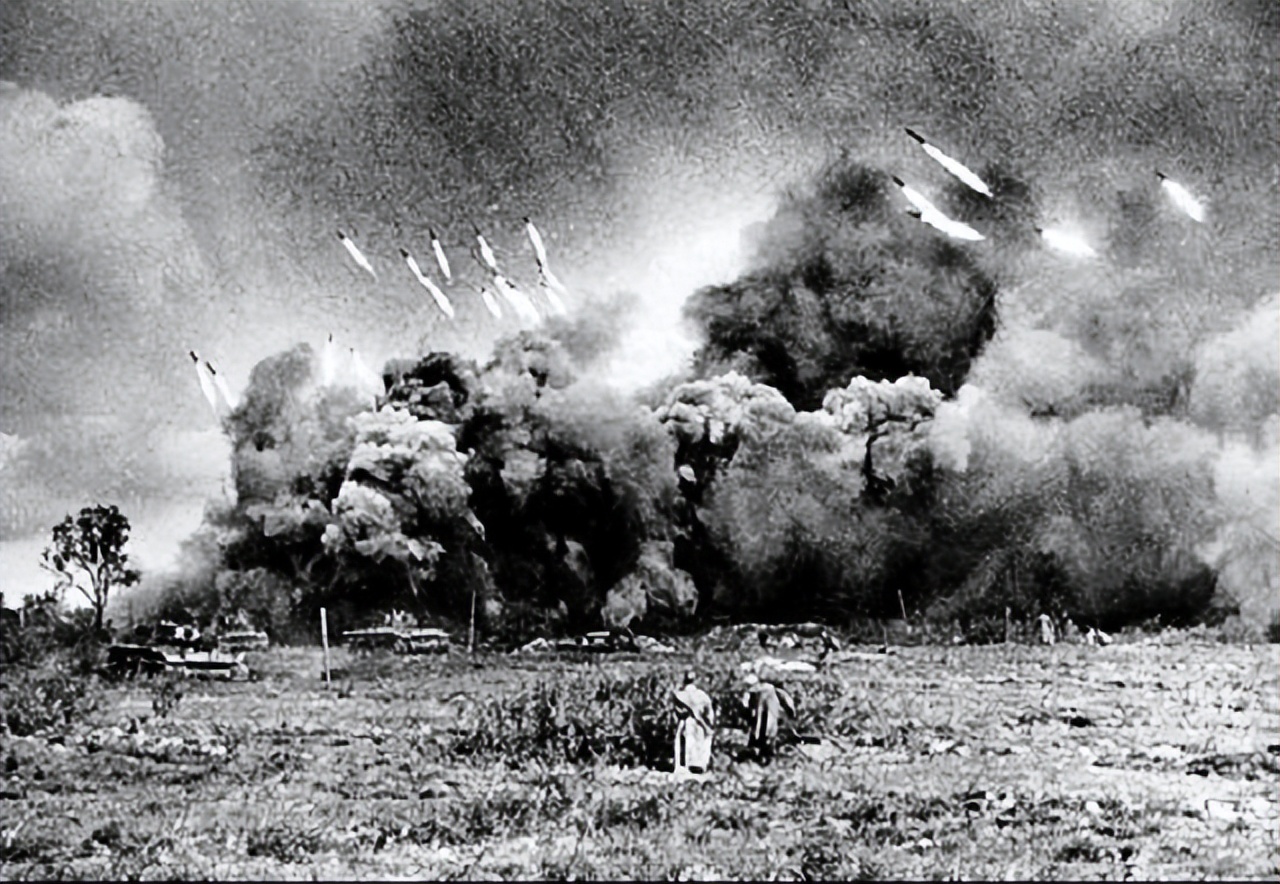 *德朱**之女朱敏，为生存曾装哑2年，晚年称：无法原谅母亲的叛变