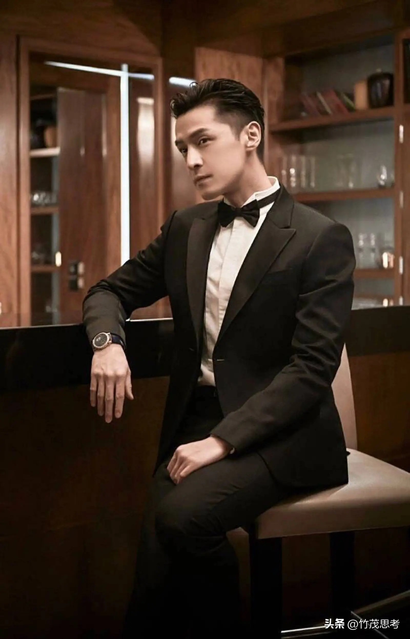 胡歌新剧县委大院在哪里免费观看,胡歌新剧县委大院口碑