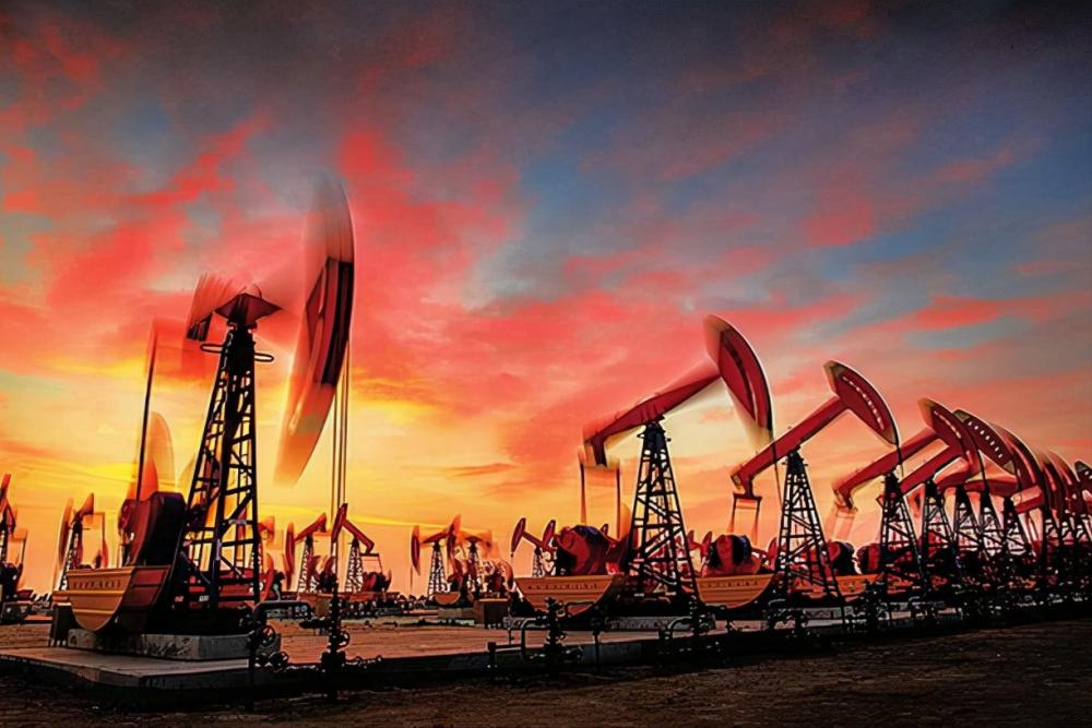 中国与哈萨克斯坦开发石油,哈萨克斯坦与中国的石油供应