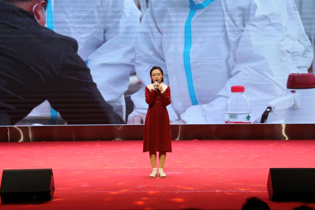 小店检察院、小店法院联合举办“守公平守正义新时代新征程”迎新春表彰联欢会