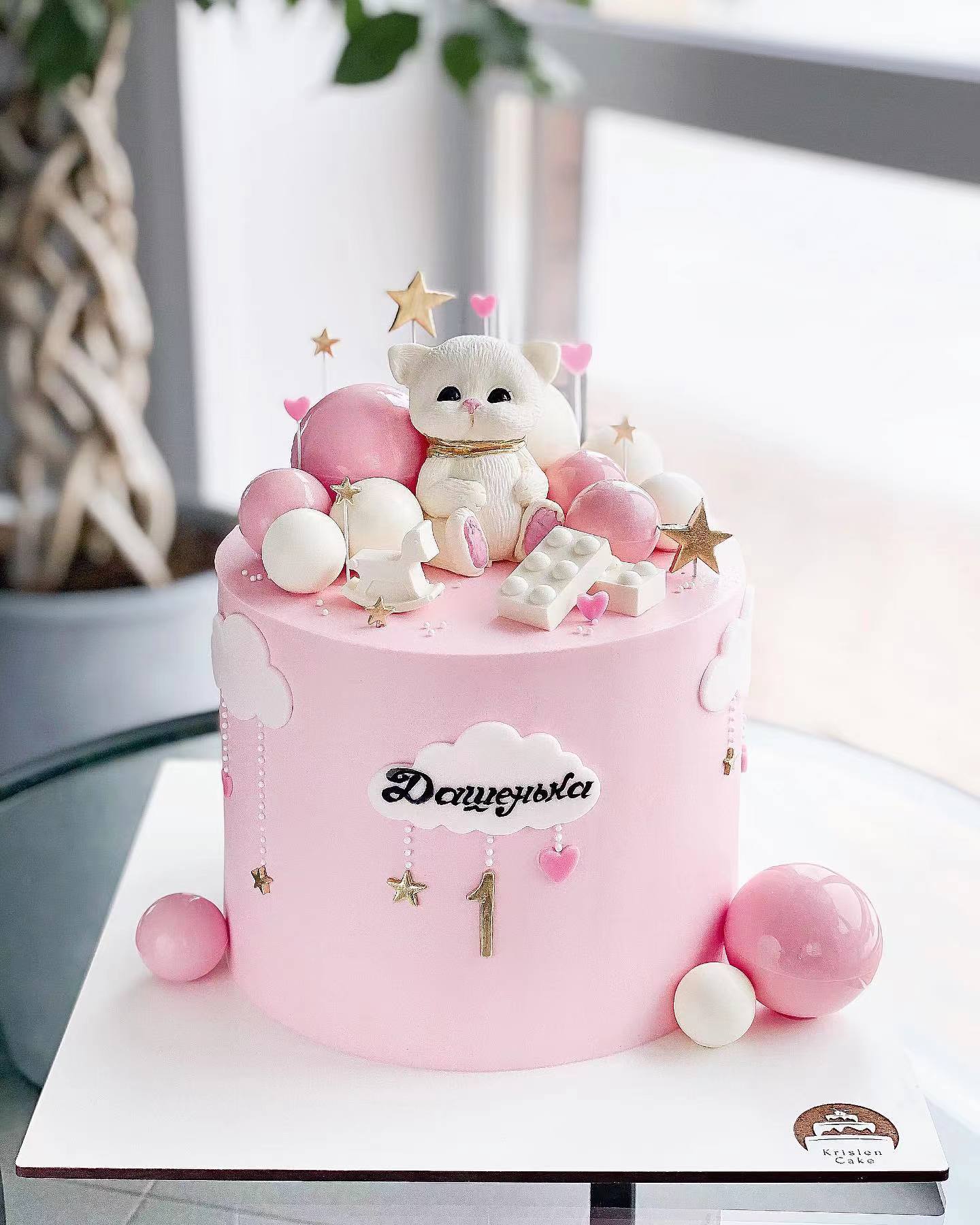 今天给大家做一款好看的蛋糕造型,美味又高颜值的蛋糕造型充满创意