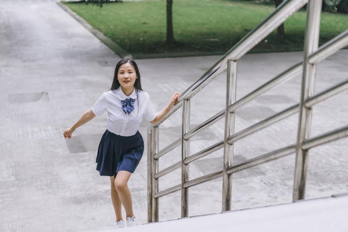 马上520了应该送礼物给女生吗,520当天送礼物应该怎么说第一句话